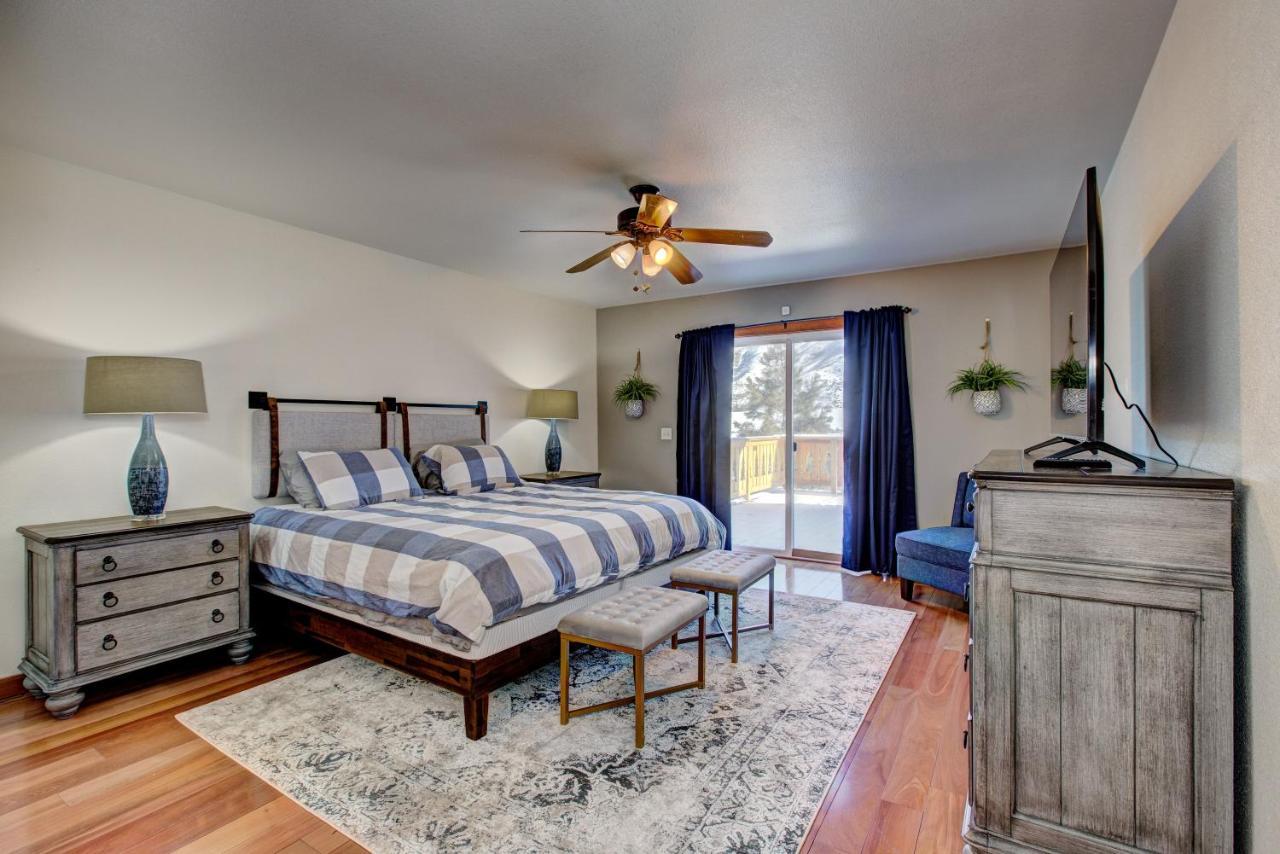 Twin Pines Cabin In Wilderness Ranch On Hwy 21, Amazing Views, 20 Ft Ceilings, Fully Fenced Yard, Pet Friendly, , Go Paddle Boarding At Lucky Peak, Or Snowshoeing In Idaho City And Take In The Hot Springs, Sleeps 10! Boise Eksteriør billede